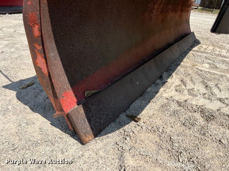image for item FG0648 2005 International 7300 dump truck