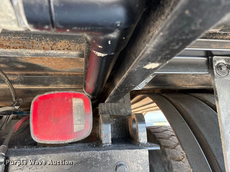 image for item FG0649 2000 Chevrolet C8500 water truck