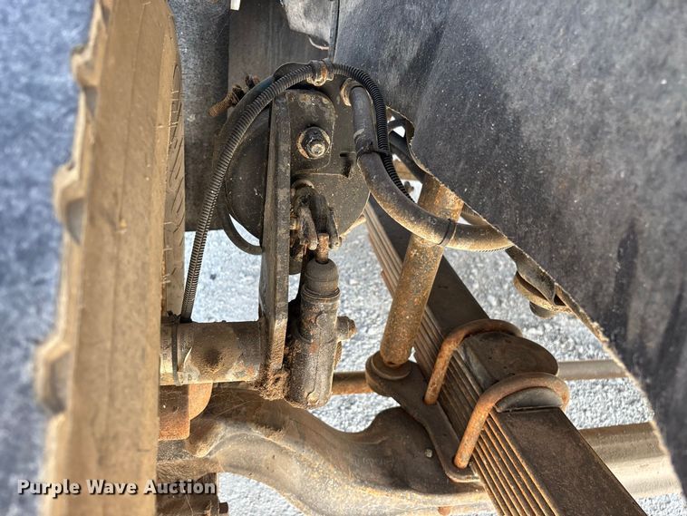 image for item FG0649 2000 Chevrolet C8500 water truck