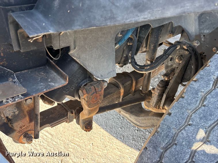 image for item FG0649 2000 Chevrolet C8500 water truck