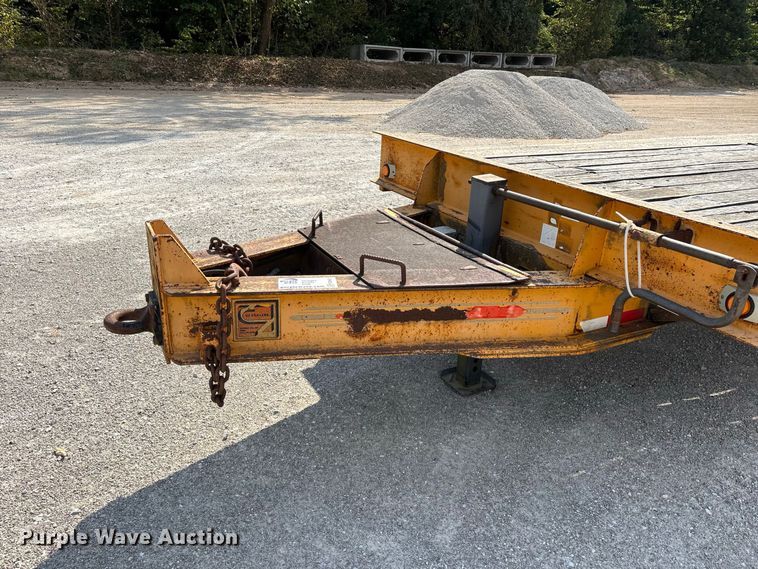 image for item FG0651 2004 Holden HCZ30KT equipment trailer