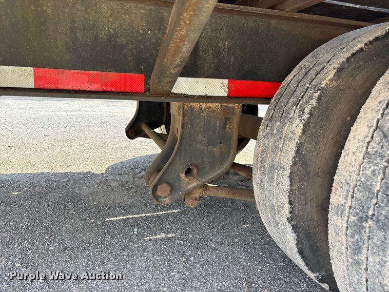 image for item FG0651 2004 Holden HCZ30KT equipment trailer