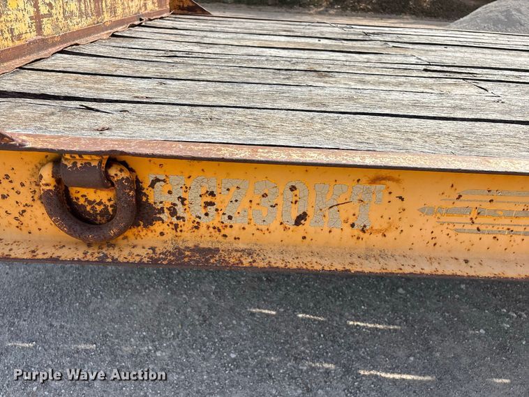 image for item FG0651 2004 Holden HCZ30KT equipment trailer