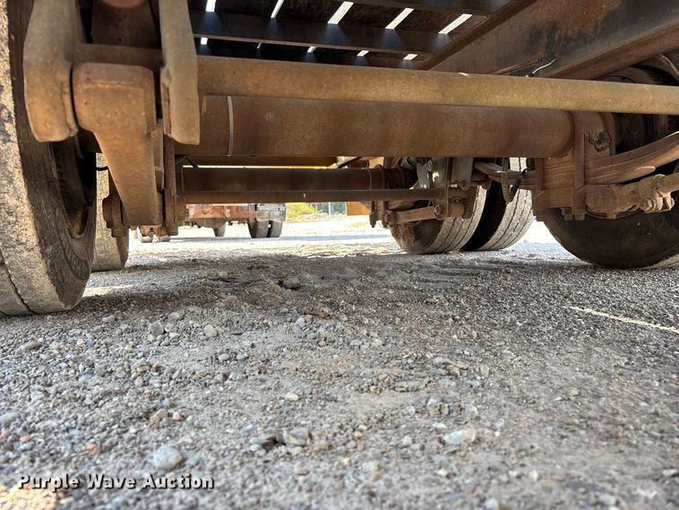 image for item FG0651 2004 Holden HCZ30KT equipment trailer
