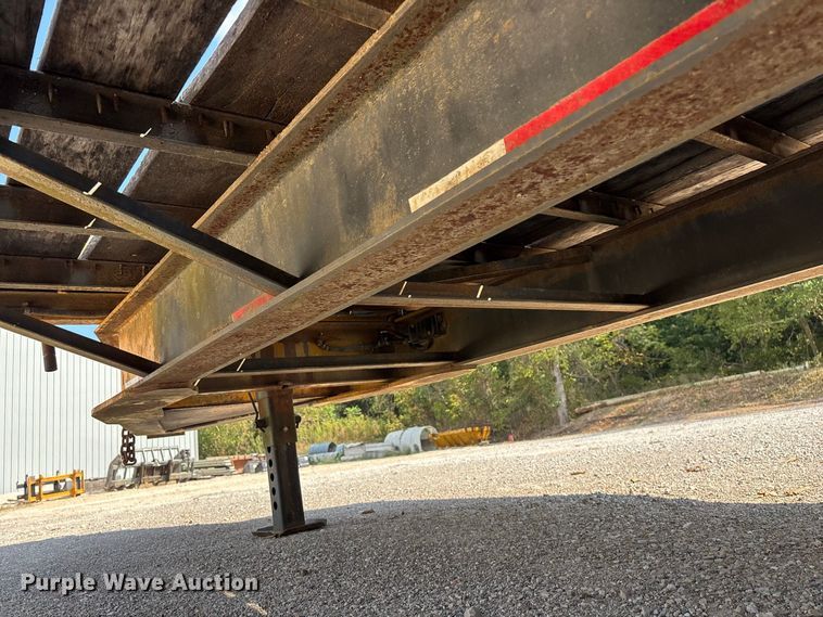 image for item FG0651 2004 Holden HCZ30KT equipment trailer