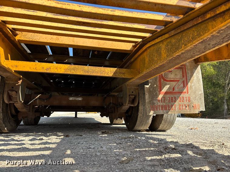image for item FG0651 2004 Holden HCZ30KT equipment trailer