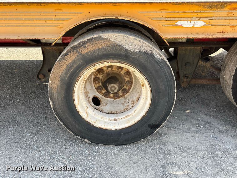 image for item FG0651 2004 Holden HCZ30KT equipment trailer