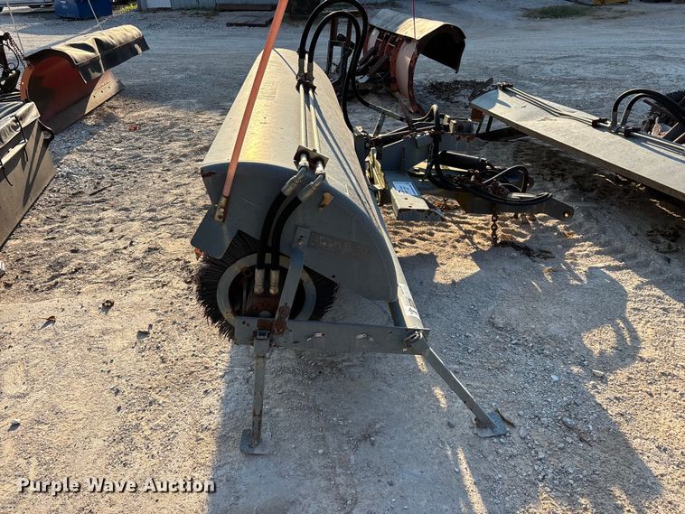 image for item FG0653 (2) Sweepster D32M10STND sweepers