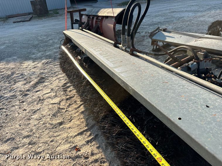image for item FG0653 (2) Sweepster D32M10STND sweepers