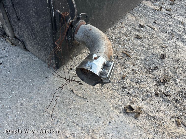 image for item FG0654 Asphalt hot box