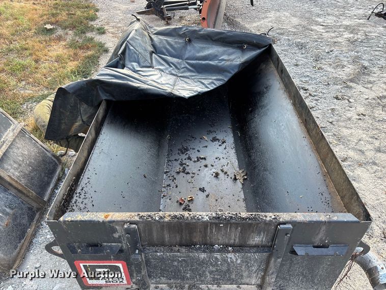 image for item FG0654 Asphalt hot box