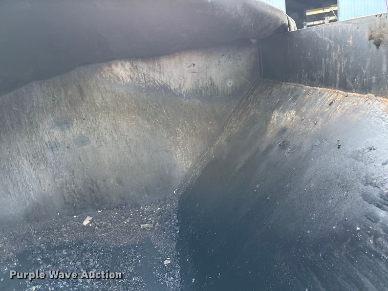 image for item FG0654 Asphalt hot box
