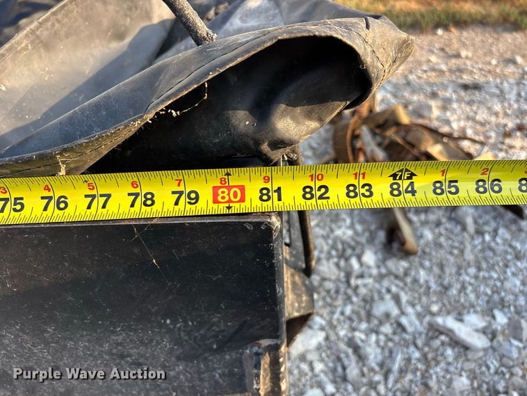 image for item FG0654 Asphalt hot box