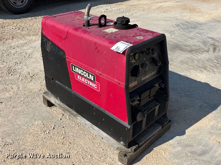 image for item FG0657 Lincoln Electric Ranger GXT welder/generator