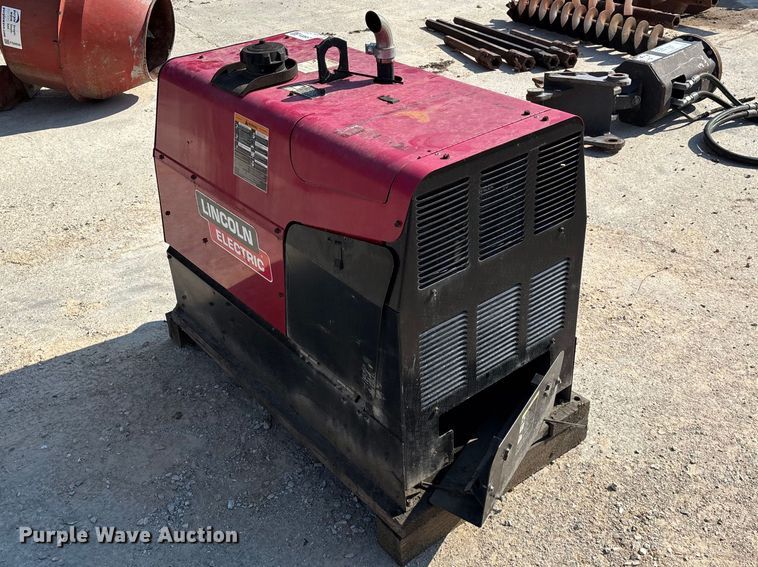 image for item FG0657 Lincoln Electric Ranger GXT welder/generator