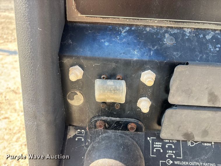 image for item FG0657 Lincoln Electric Ranger GXT welder/generator