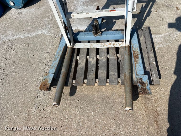 image for item FG0660 OTC 1770A dolly