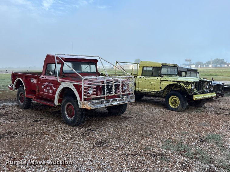 image for item FG0672 (3) Kaiser Jeep Corporation 3521 pickup trucks