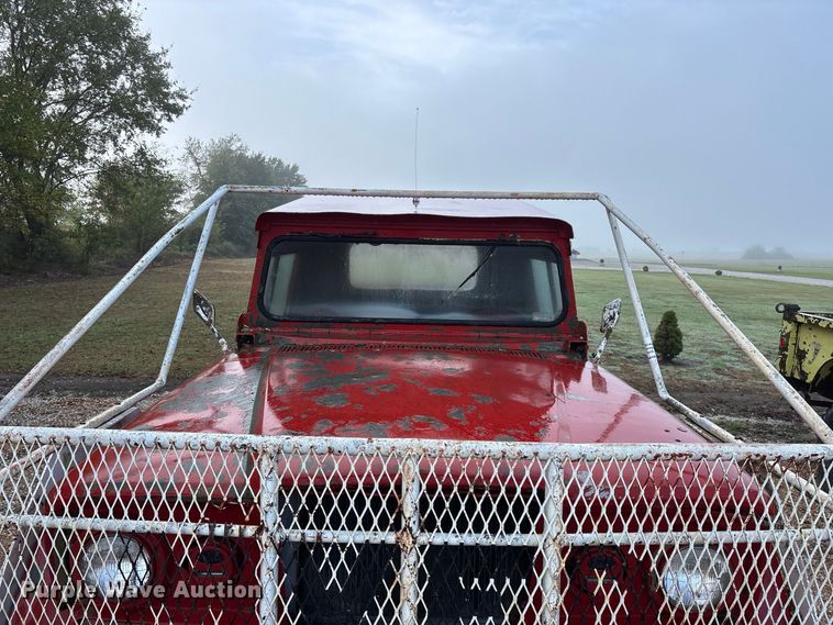 image for item FG0672 (3) Kaiser Jeep Corporation 3521 pickup trucks
