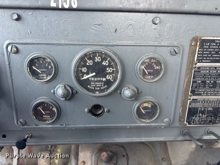 image for item FG0672 (3) Kaiser Jeep Corporation 3521 pickup trucks