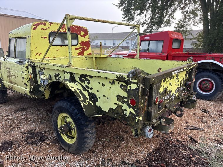 image for item FG0672 (3) Kaiser Jeep Corporation 3521 pickup trucks