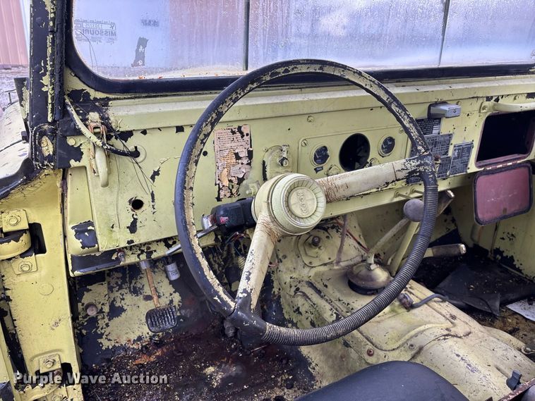 image for item FG0672 (3) Kaiser Jeep Corporation 3521 pickup trucks