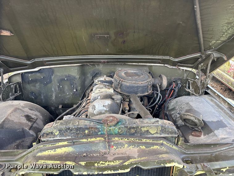 image for item FG0672 (3) Kaiser Jeep Corporation 3521 pickup trucks
