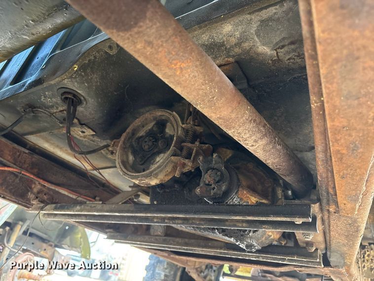 image for item FG0672 (3) Kaiser Jeep Corporation 3521 pickup trucks
