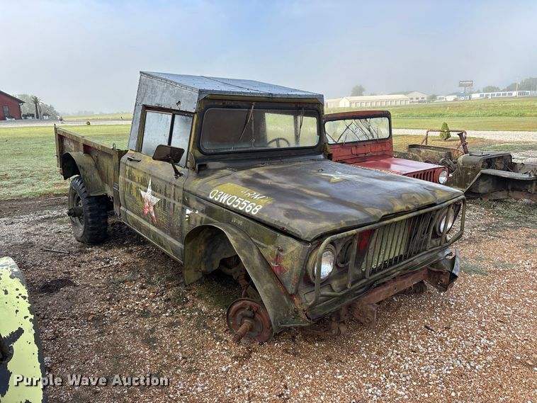 image for item FG0672 (3) Kaiser Jeep Corporation 3521 pickup trucks