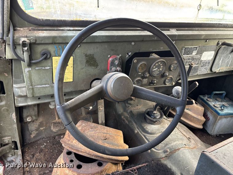 image for item FG0672 (3) Kaiser Jeep Corporation 3521 pickup trucks