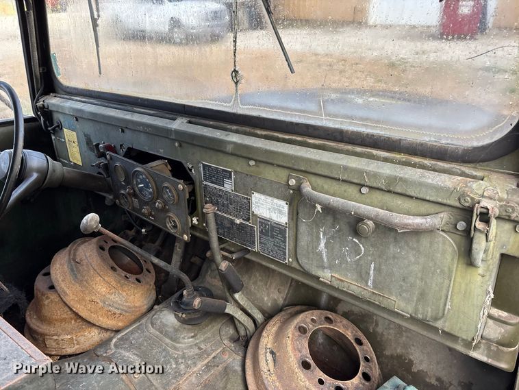 image for item FG0672 (3) Kaiser Jeep Corporation 3521 pickup trucks