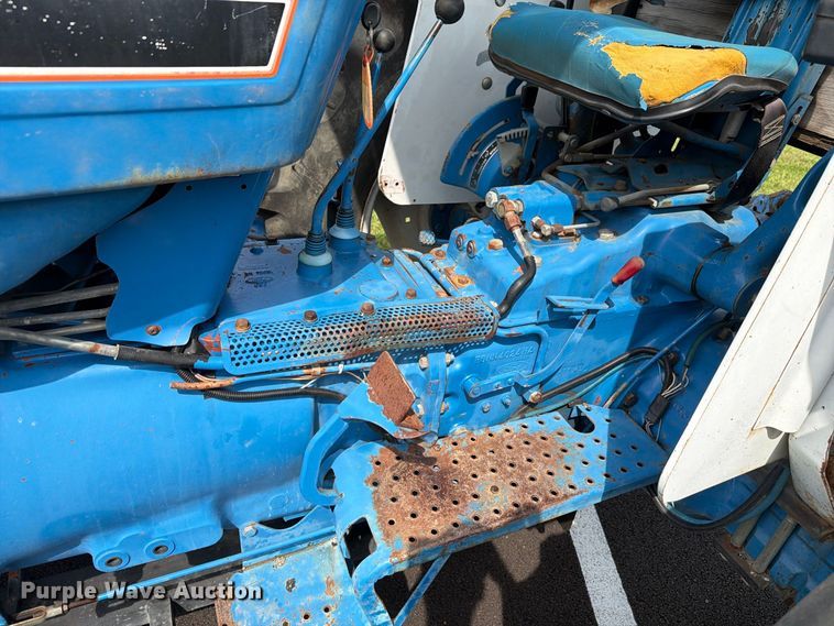 image for item FG3016 Ford 5610 tractor