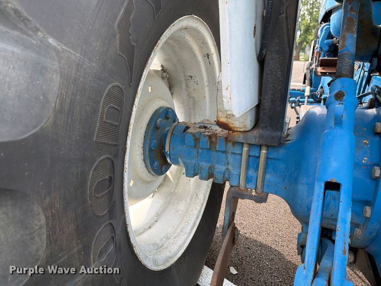 image for item FG3016 Ford 5610 tractor