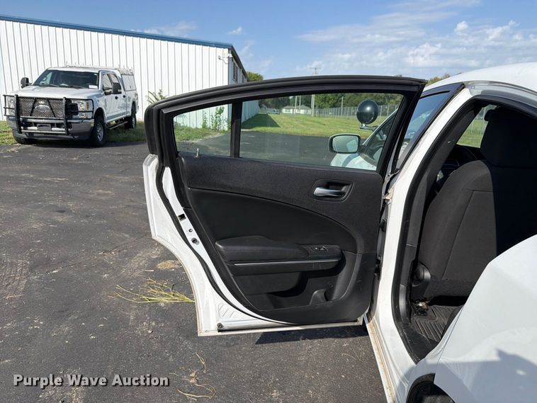 image for item FH6382 2015 Dodge Charger Police 