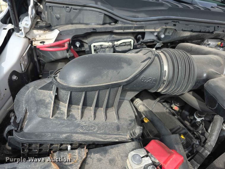 image for item FH6384 2019 Ford F350 Super Duty XL Crew Cab pickup truck