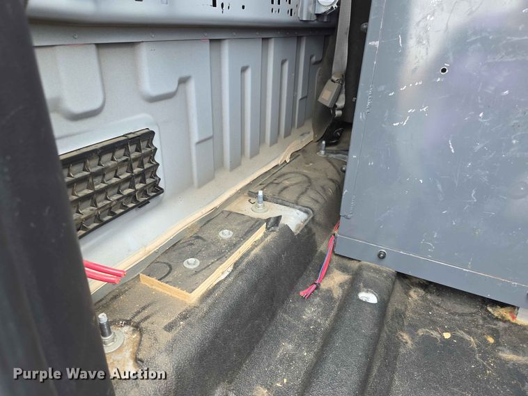 image for item FH6385 2019 Ford F350 Super Duty XL Crew Cab pickup truck