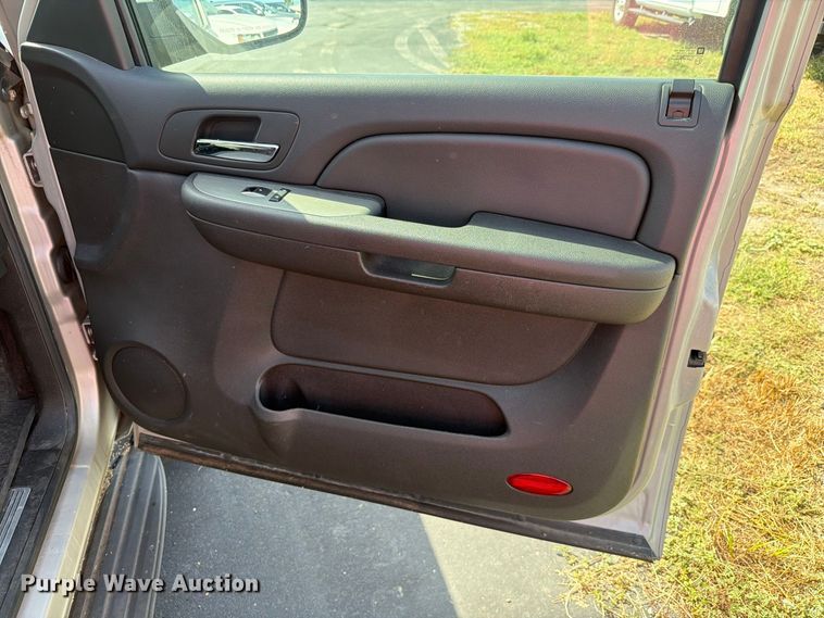 image for item FH6390 2008 Chevrolet Tahoe Police SUV