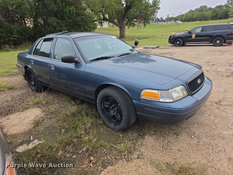 image for item FH6415 2008 Ford Crown Victoria Police Interceptor 