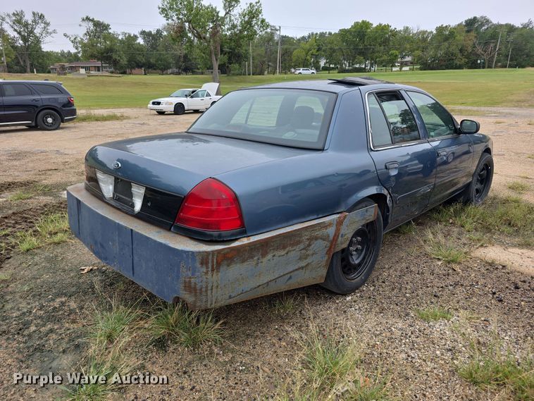 image for item FH6415 2008 Ford Crown Victoria Police Interceptor 