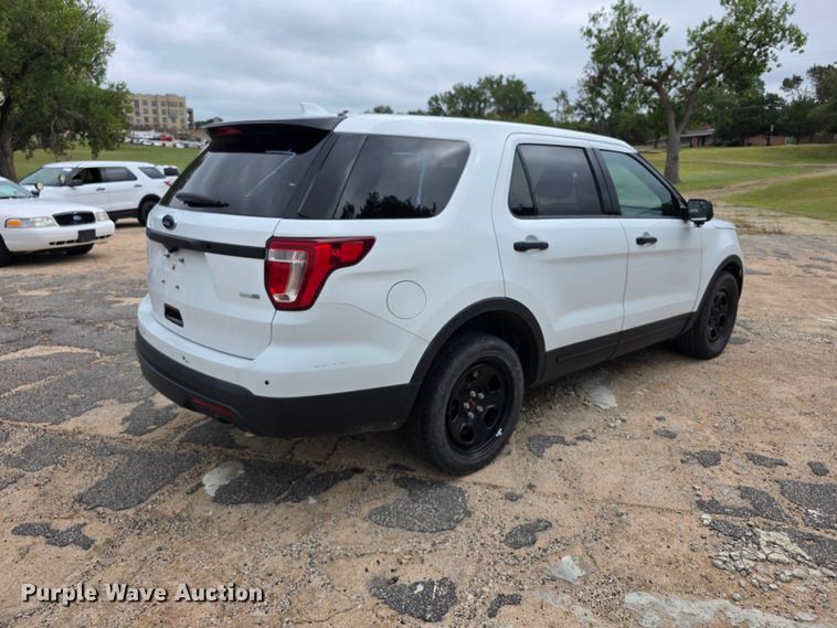 image for item FH6432 2017 Ford Explorer Police Interceptor SUV