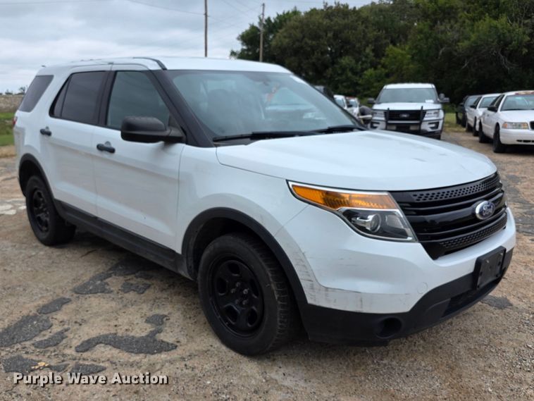 image for item FH6433 2015 Ford Explorer police interceptor  SUV