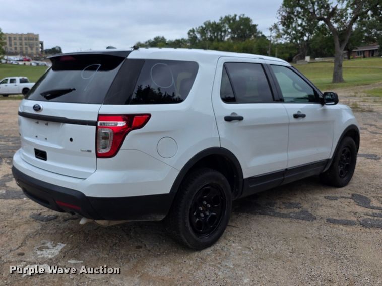 image for item FH6433 2015 Ford Explorer police interceptor  SUV