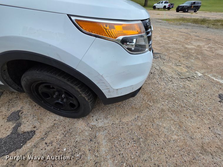 image for item FH6433 2015 Ford Explorer police interceptor  SUV