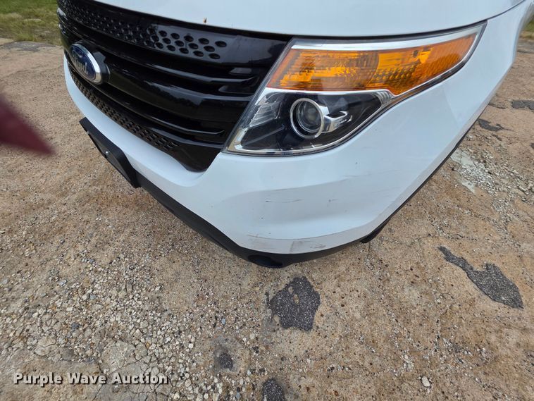 image for item FH6433 2015 Ford Explorer police interceptor  SUV