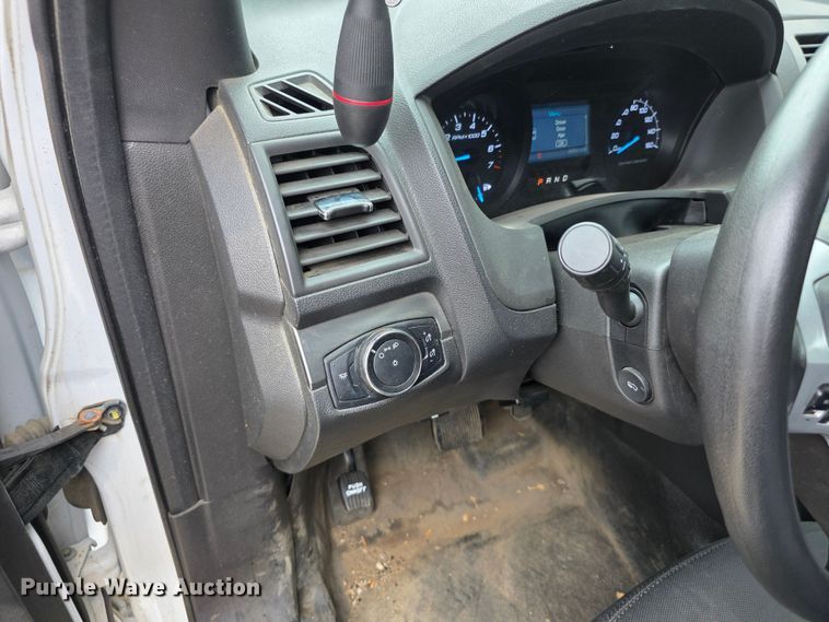image for item FH6433 2015 Ford Explorer police interceptor  SUV