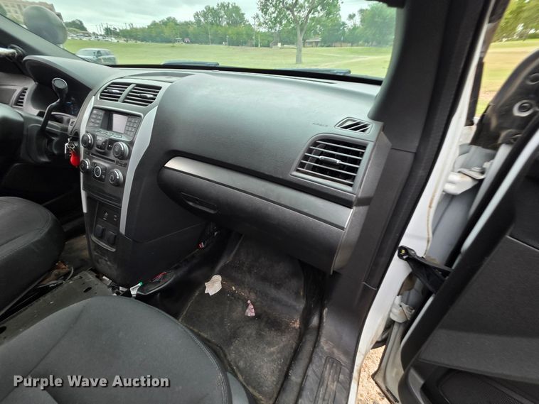 image for item FH6433 2015 Ford Explorer police interceptor  SUV