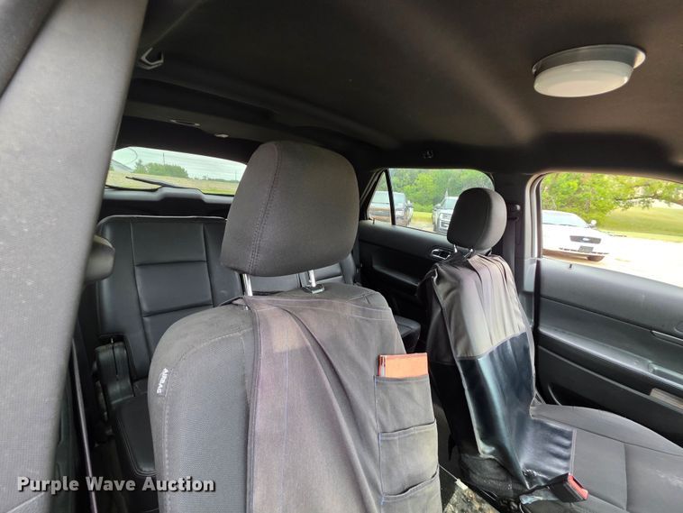 image for item FH6433 2015 Ford Explorer police interceptor  SUV