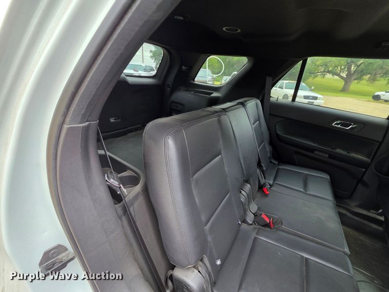 image for item FH6433 2015 Ford Explorer police interceptor  SUV