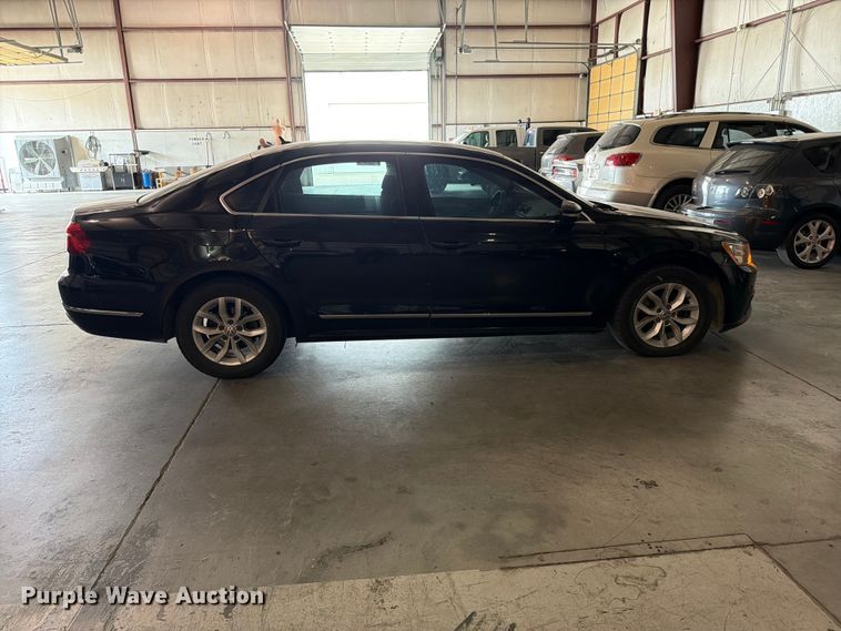 image for item FH6445 2016 Volkswagen  Passat TSI 