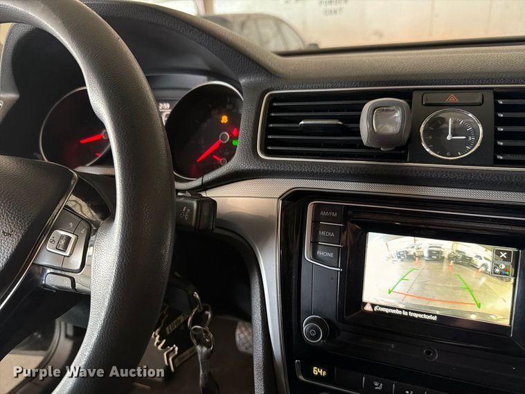 image for item FH6445 2016 Volkswagen  Passat TSI 
